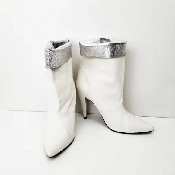 SOLD - Picture 2 of 16